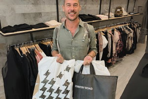 peta-preston-personal-stylist-shopping-session-shop-my-style-male-client